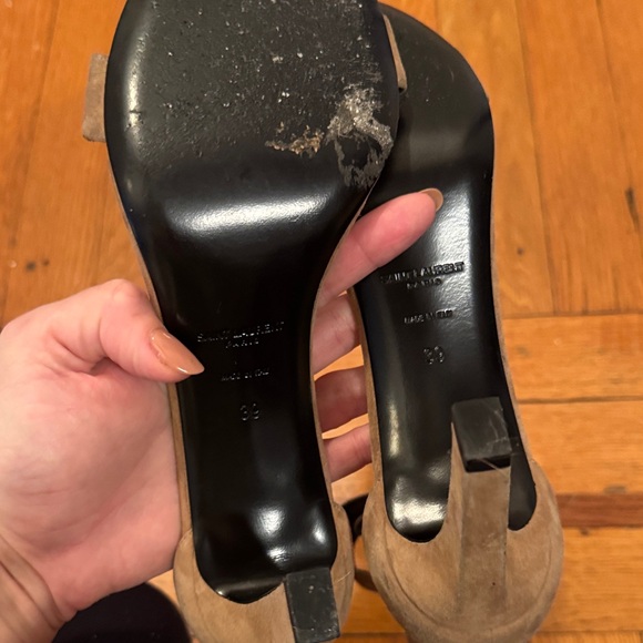 Saint Laurent Women's Black and Tan Heels - Picture 5 of 5